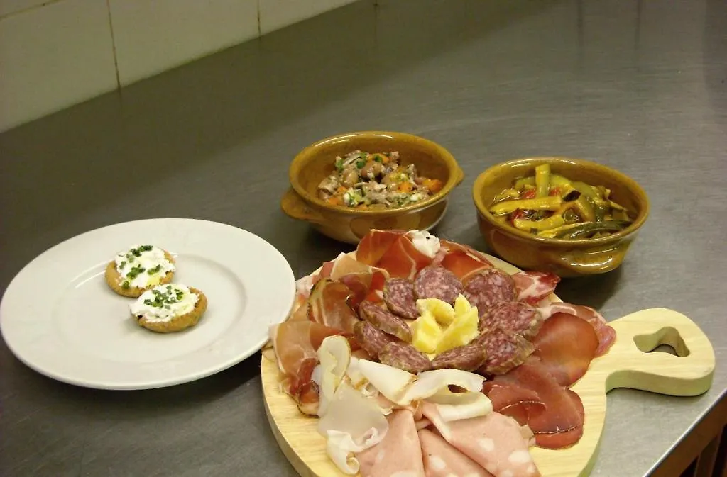 Trattoria Al Grottino Con Alloggio Hotel Brusimpiano Inn