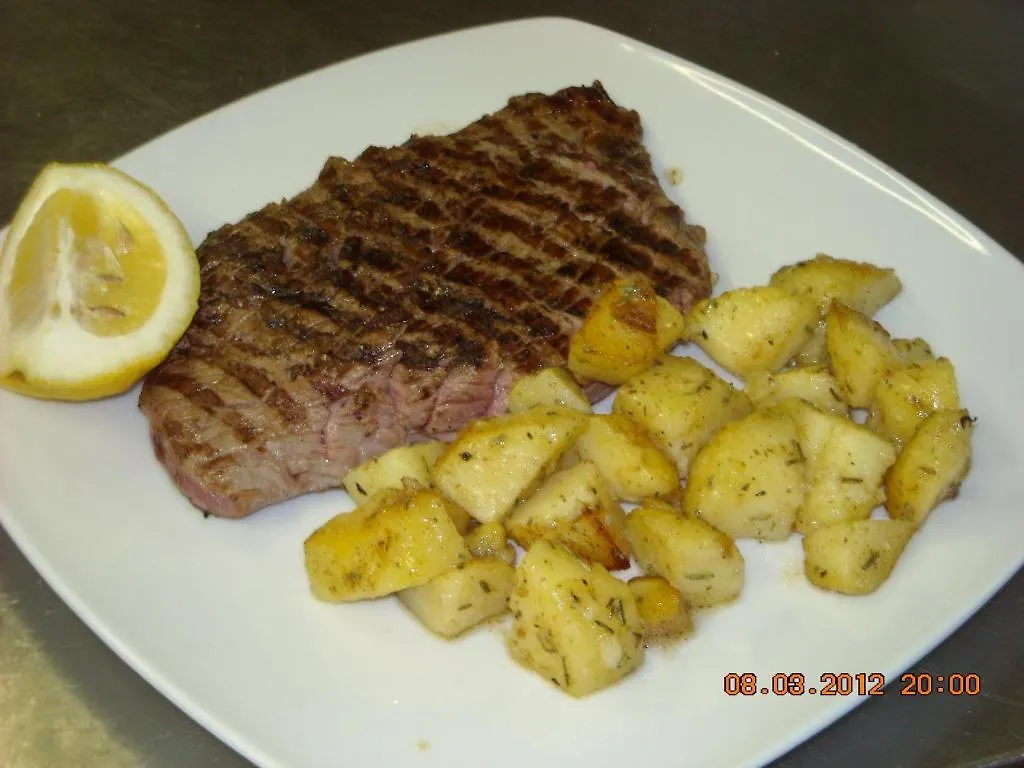 Trattoria Al Grottino Con Alloggio Hotel Brusimpiano