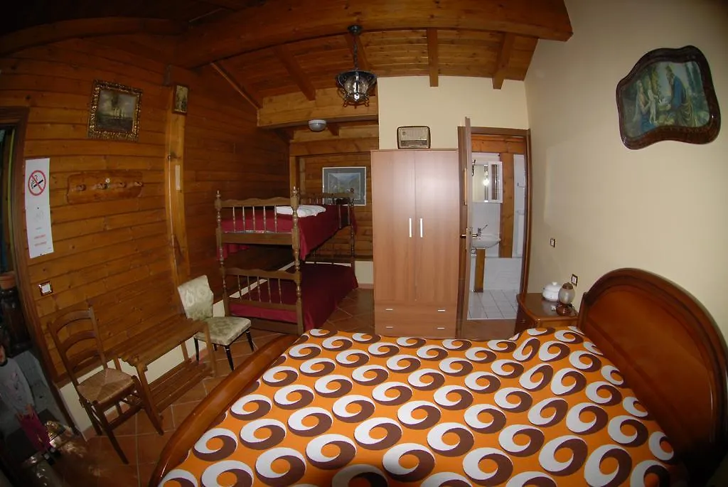 Trattoria Al Grottino Con Alloggio Hotel Brusimpiano