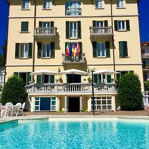 Hotel Caroline, Brusimpiano