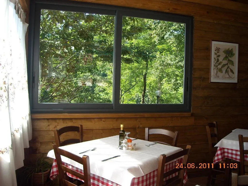 Trattoria Al Grottino Con Alloggio Hotel Brusimpiano